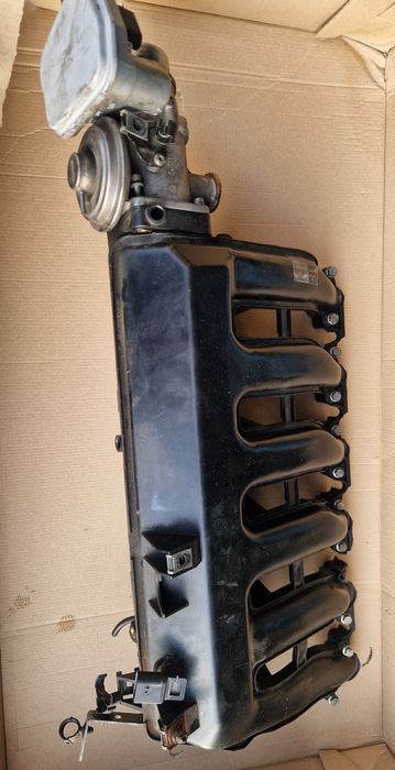 Galerie admisie clapeta egr bmw x5 e70 x6 e71 x3 e83 e60 e90 3.0d m57