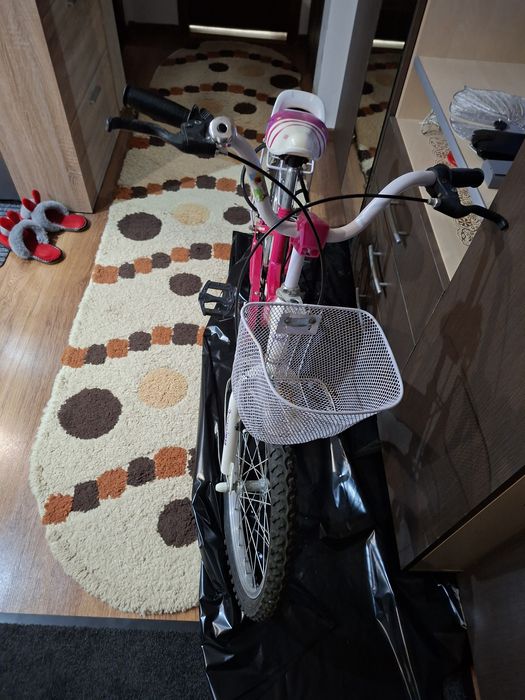 Vand Bicicleta pentru Fetiță