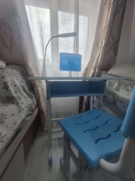 Birou copii cu scaun