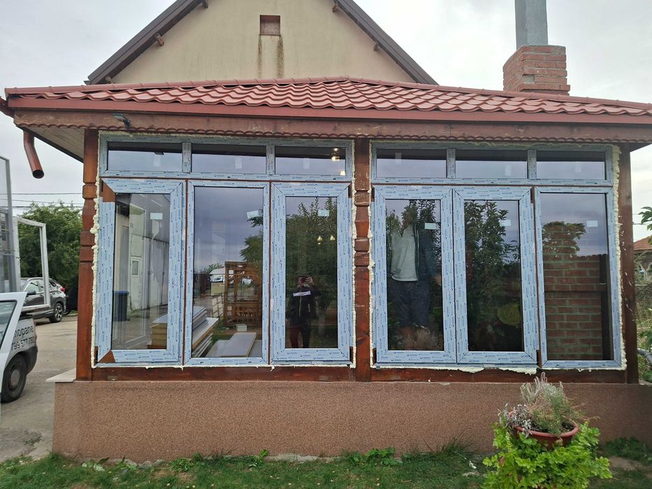 Tamplarie Pvc.Reparatii termopane.Plase insecte.Rulouri motor.jaluzele