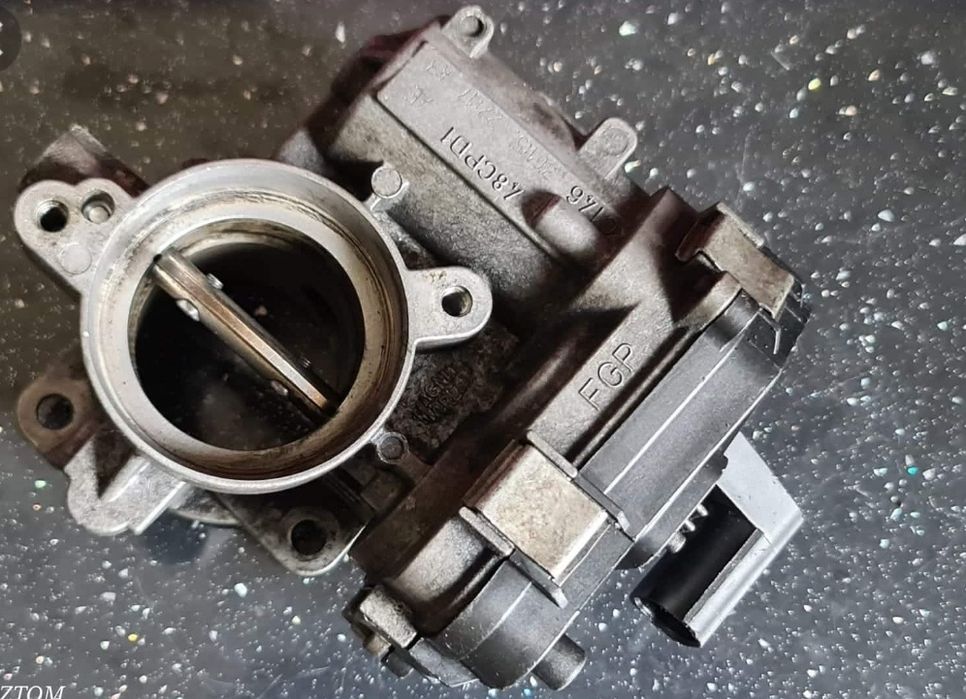 Clapeta acceleratie 1.9cdti 120cp Opel Astra H/Zafira B/Vectra C/Signu