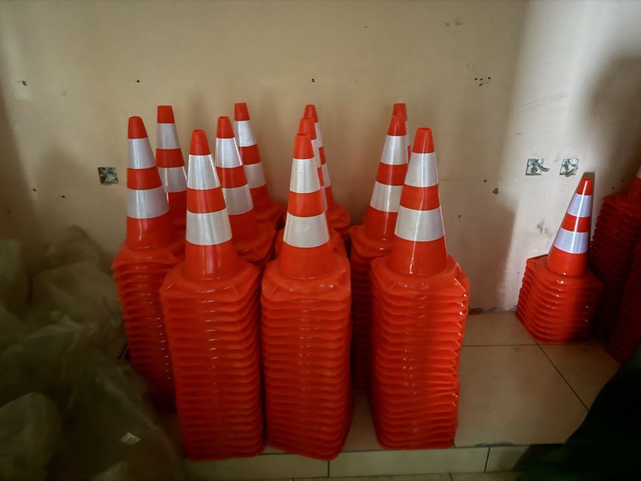 Дорожние конус 90 см