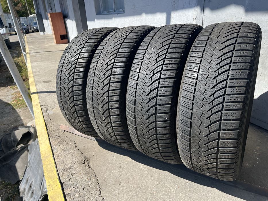4 бр. зимни гуми 205/55/16 Semperit DOT 0118 4,5-5 mm