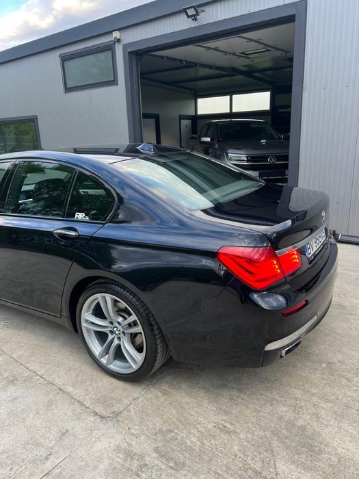 BMW 740d Seria 7 foarte intreținu
