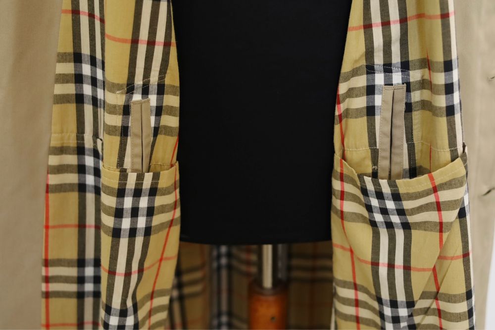 Trench Burberry original palton