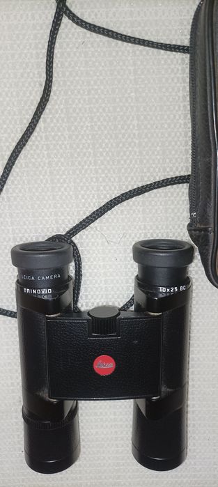 Продавам Leica trinovid 10/25 BC