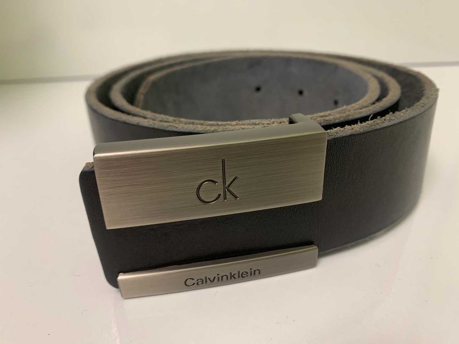 Нов мъжки колан от естествена кожа Clavin Klein размери 105 и 110см