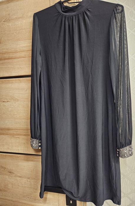 Официална черна рокля-НОВА!
