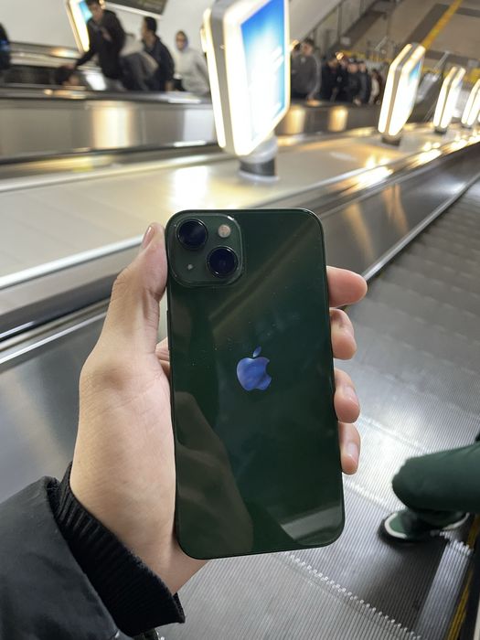 iPhone 13 в идеальном состоянии 128Gb