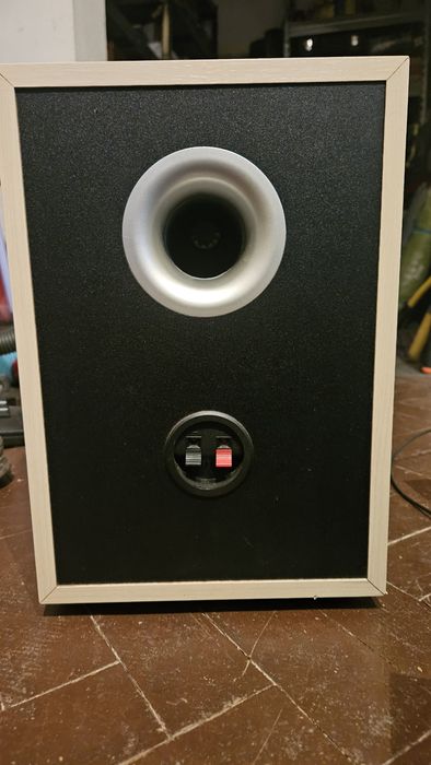 Vând Boxa Microlab Pro V2