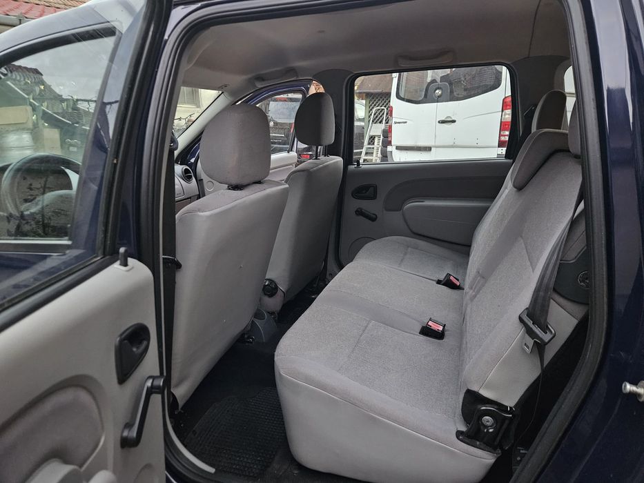 Dacia Logan 2009 Mcv 1.4 mpi climă facelift