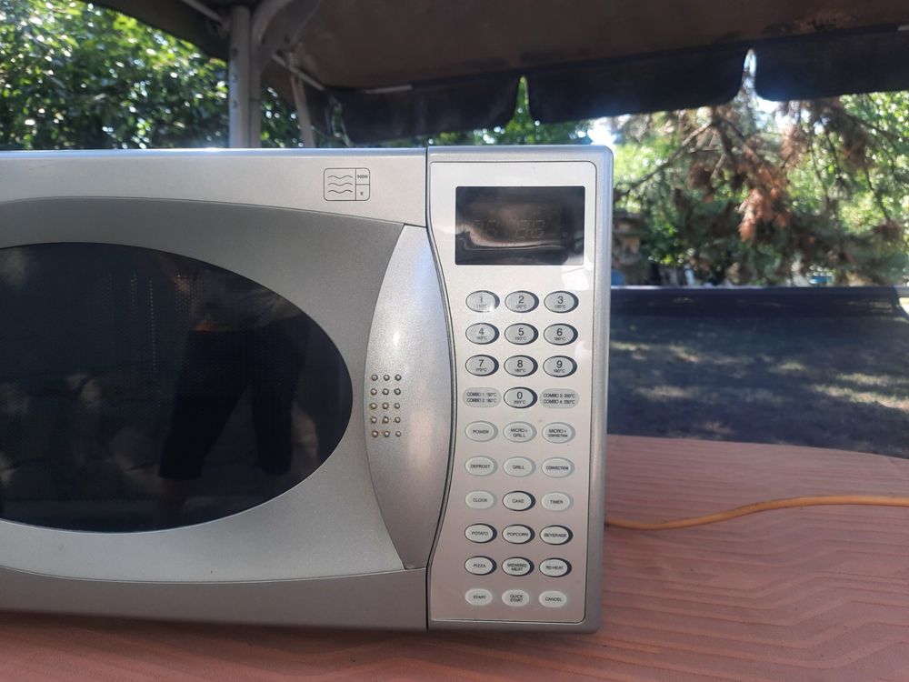 Zanussi 3в1 “Конвектомат,Грил,Микровълнова”