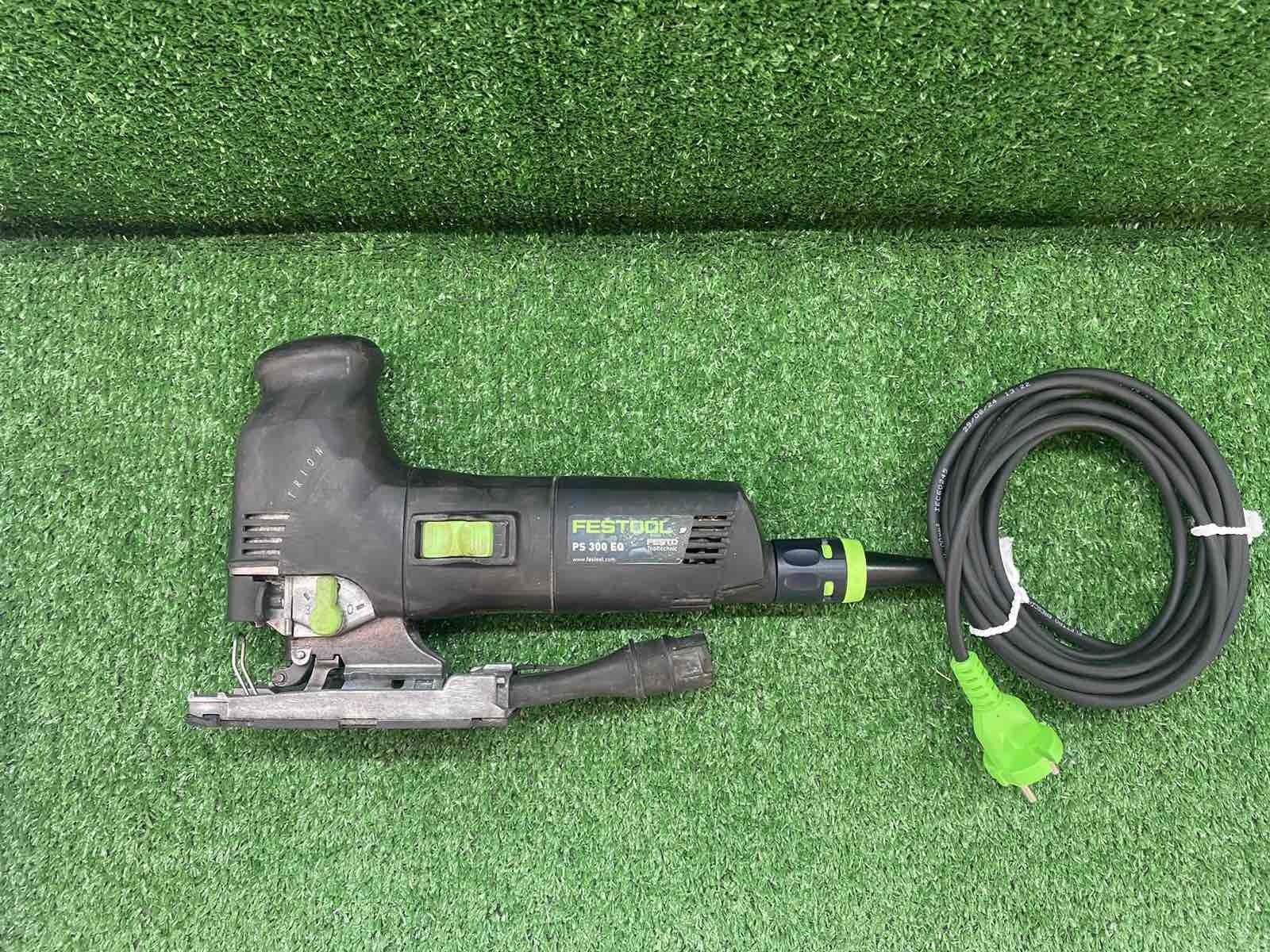 Зеге (прободен трион) на Festool PS 300 EQ с регулаж на оборотите