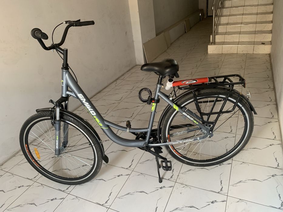 emiko velo 28lik