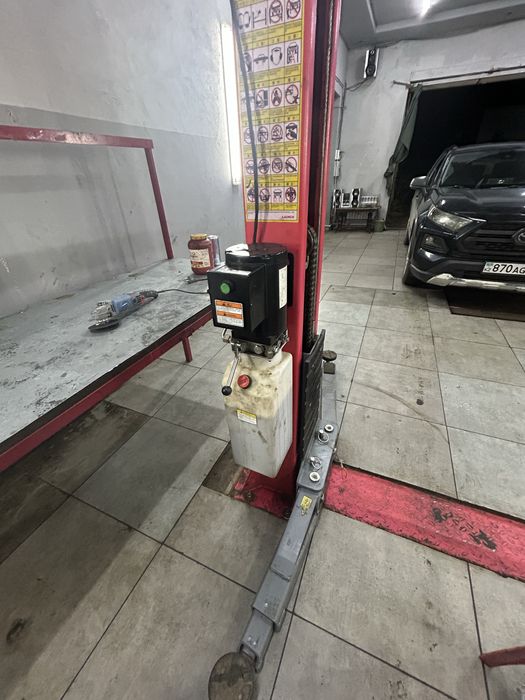 Lounch подьемник 4 тонный