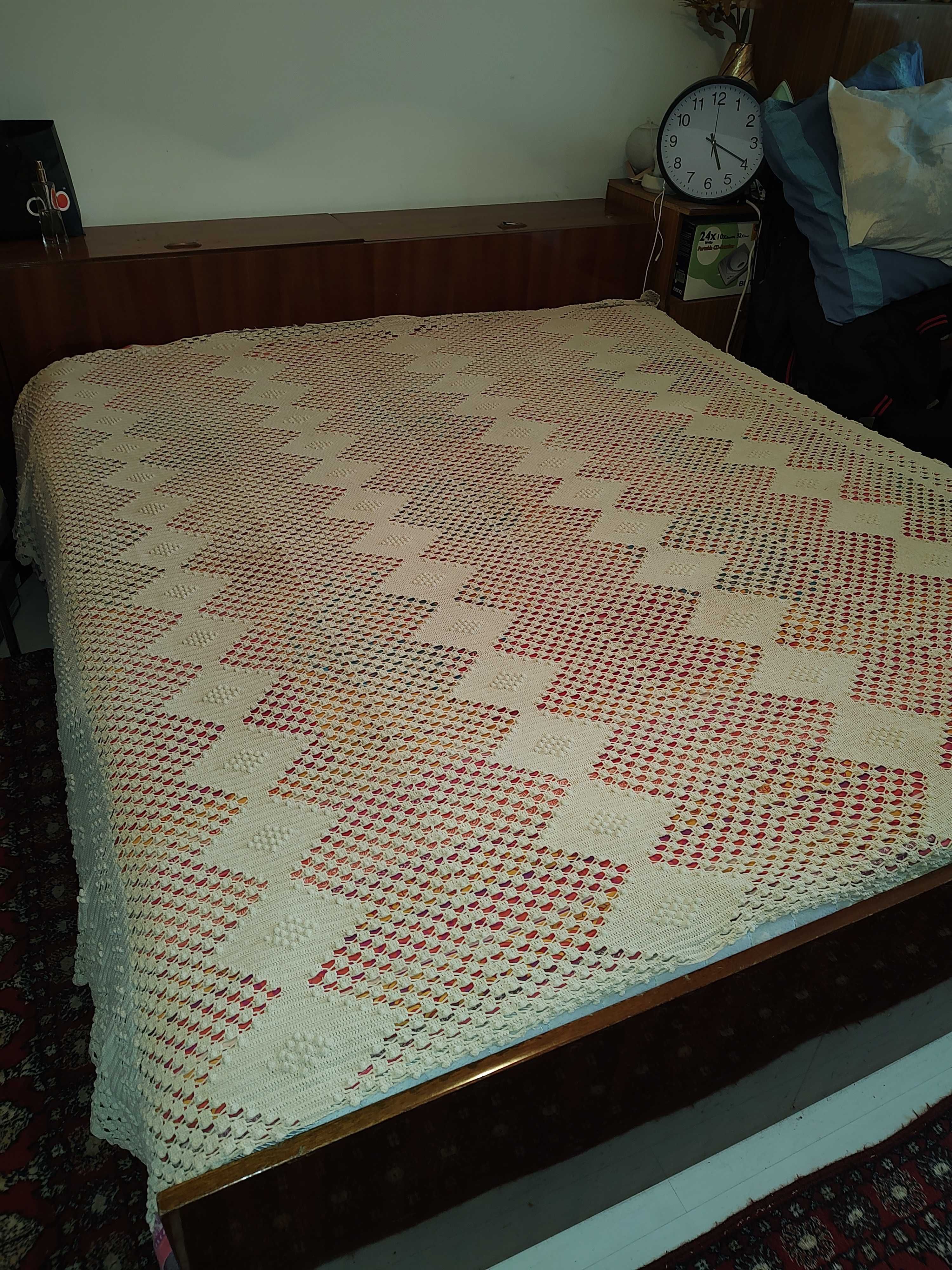 Плетено покривало за спалня, ръчно плетиво,Покривка плетена от соца