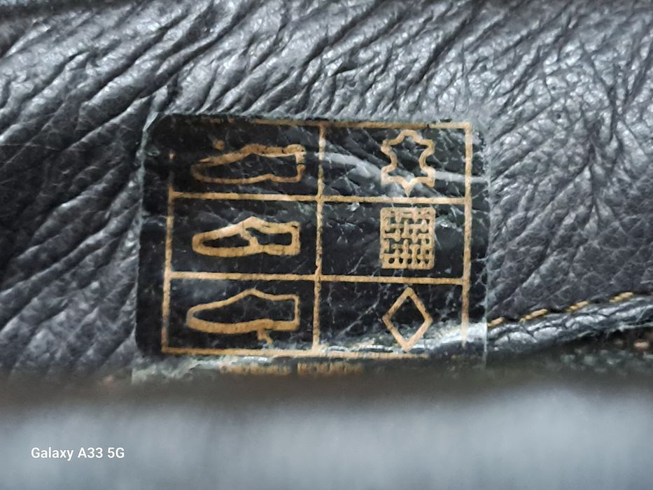 Vând ghete din piele naturala pentru bărbați, brand Marco Santini.