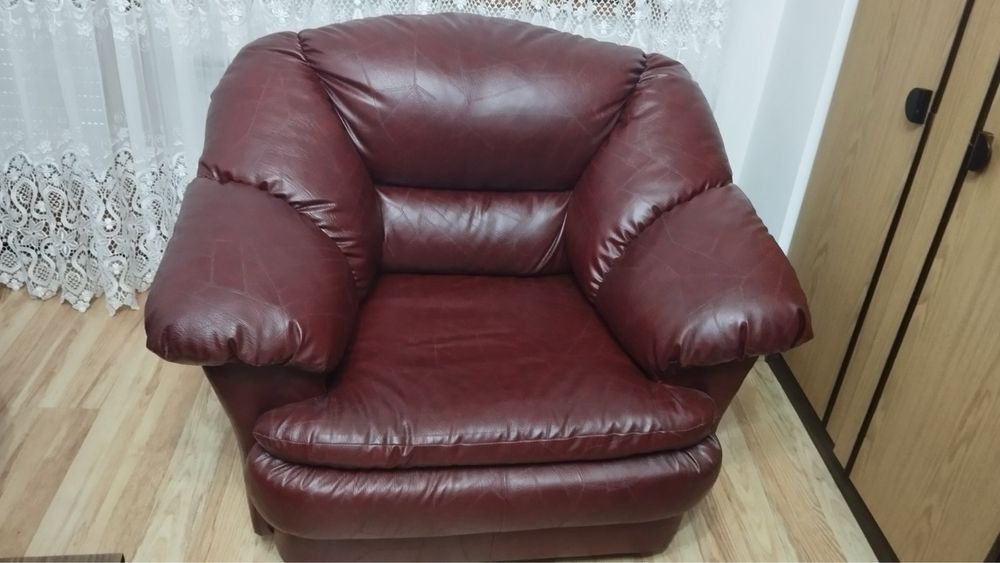 Кожени офис кресла