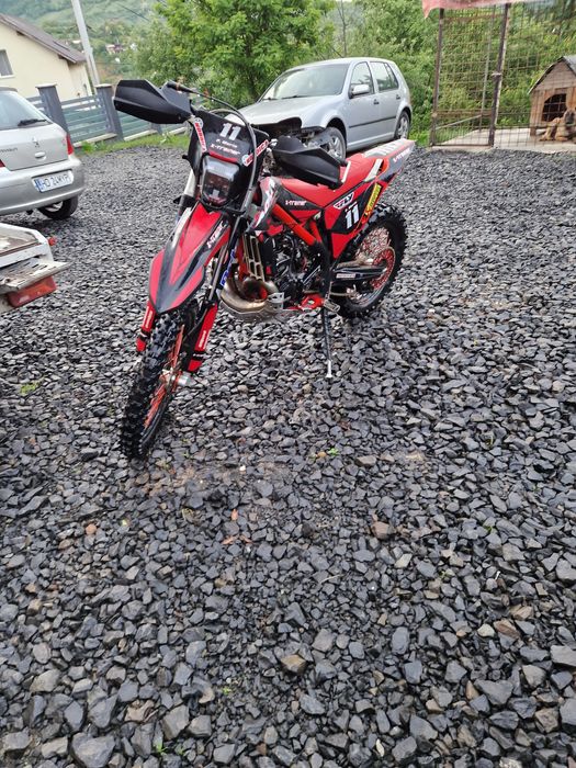 Vând Beta Xtrainer 300 2020