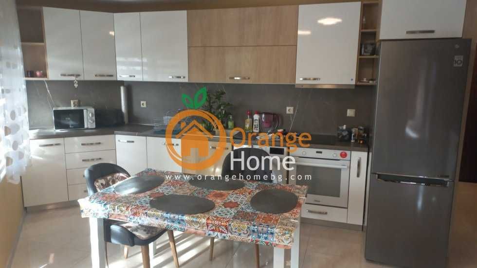 Продава се Двустаен апартамент в Варна, Левски - 62 кв.м за 2557 €/кв.м - Снимка #1