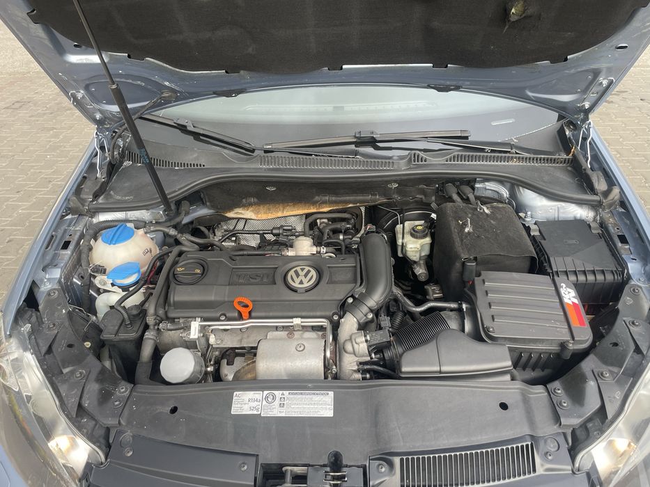 Golf 6. 1,4.  122cp
