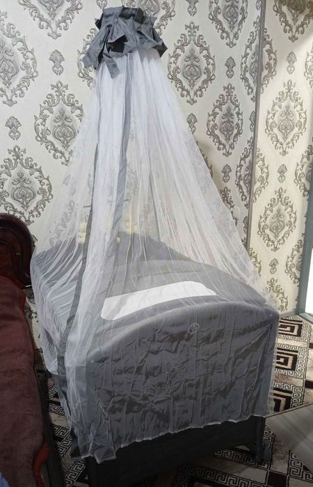 Детский манеж (беланчак) сотилади