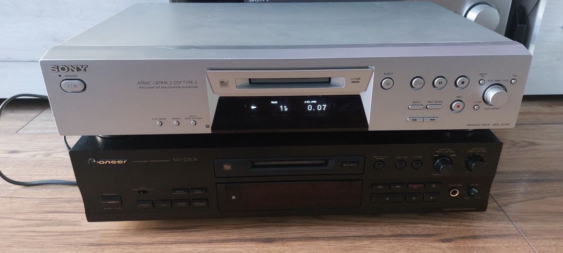 Minidisc Sony , je 480  silver  mdlp