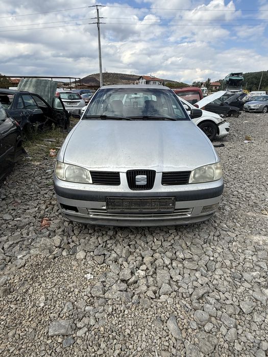 Сеат Ибиза 1.4 75 кс 2000 г бензин на части