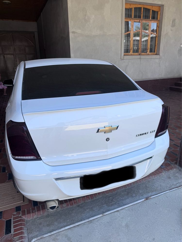 Chevrolet cobalt 2021