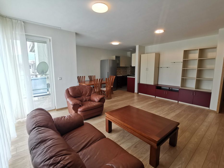 Нов двустаен апартамент в Студентски град