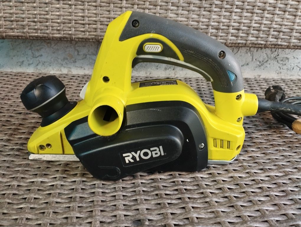 Електрическо ренде RYOBI EPN6082