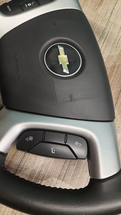 Продам руль для каптивы