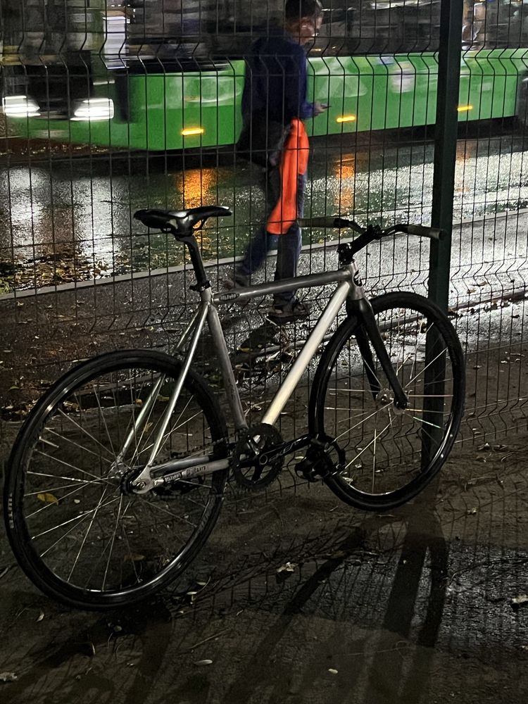 Fixed gear constantine drag 2021