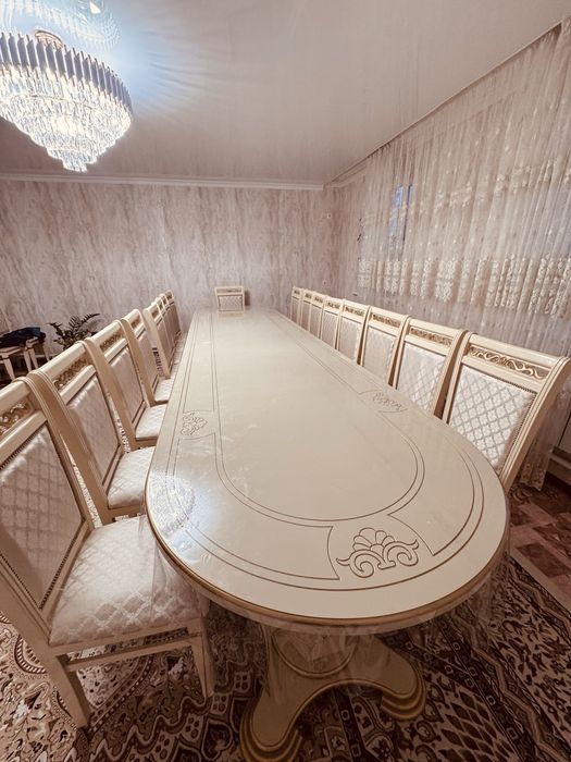 Продам стол со стульями