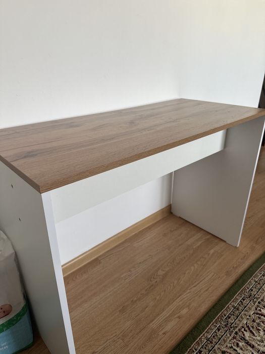 Стол писменный,компьютерный