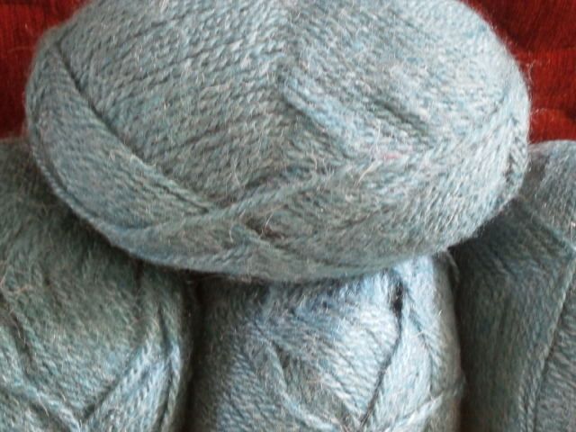 Маслено зелена турска прежда MOHAIR 400 грама