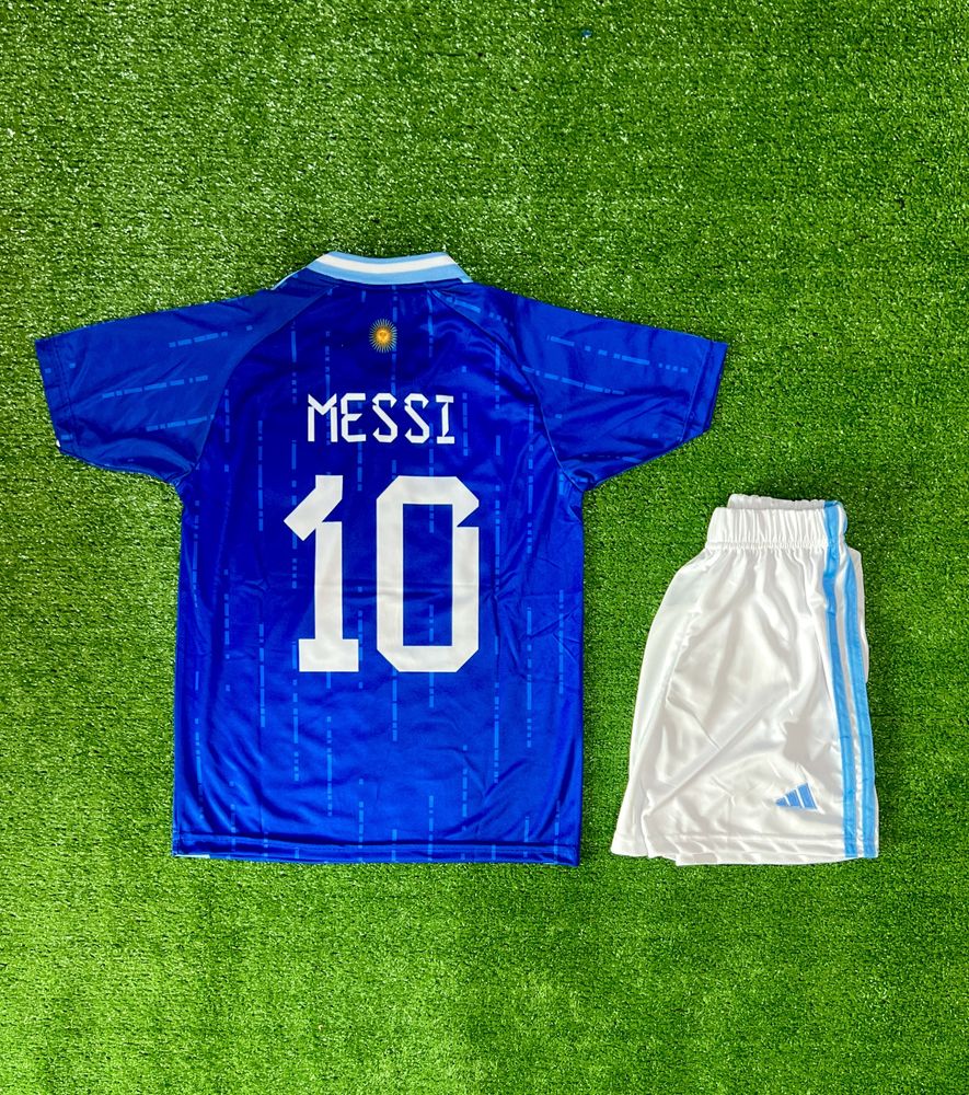 Най-новия национален детски футболен к-т на Аржентина/Argentina/Messi