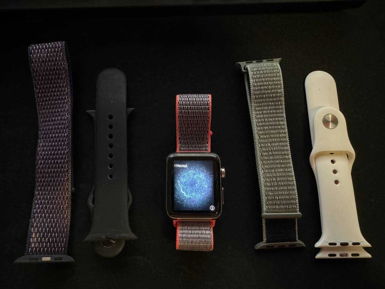 Продам Apple Watch 1-поколения, 42мм