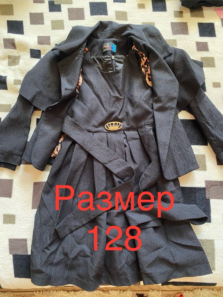 Дрехи за момиче р-р 128 и сет р-р 116