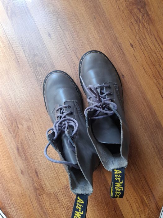 Dr martens дамски обувки 39 номер.