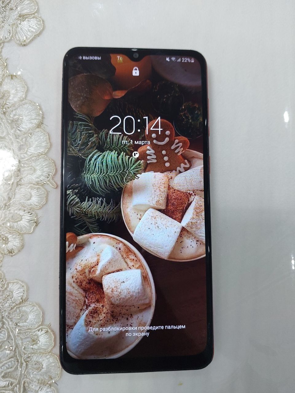 Samsung A02, 32 гб б/у есть защитное стекло