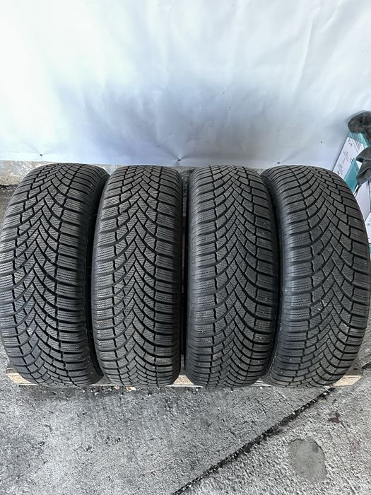 205/60/16 Bridgestone 4броя дот24