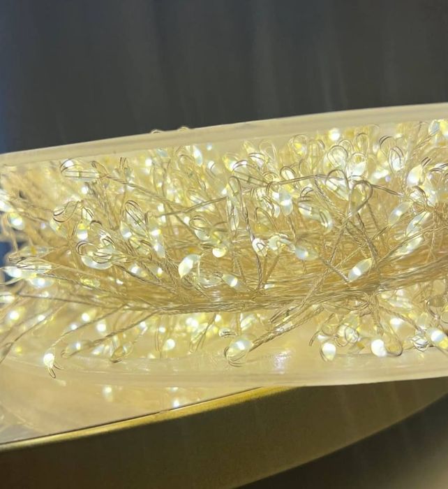 Роса гирлянда мишура