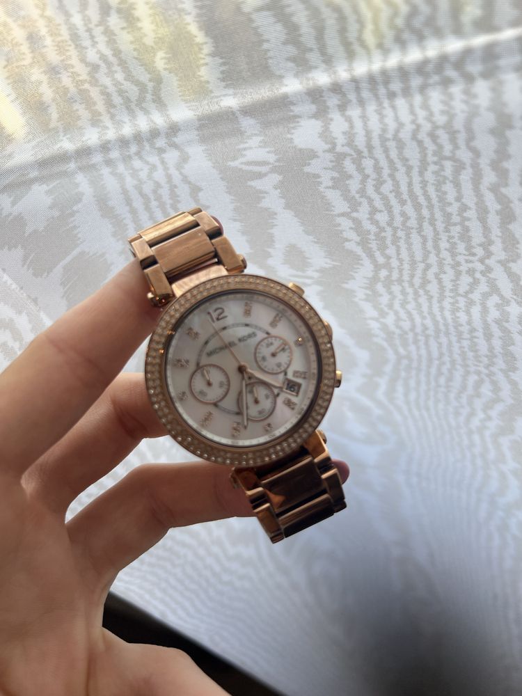 Часовници дамски Michel Kors