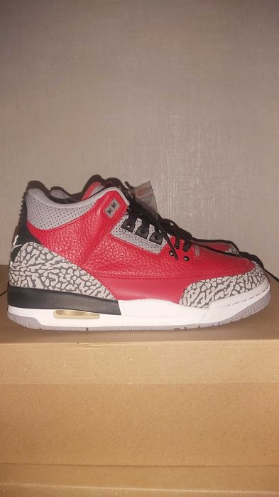 Jordan 3 Retro SE Fire Red - Номер 37.5