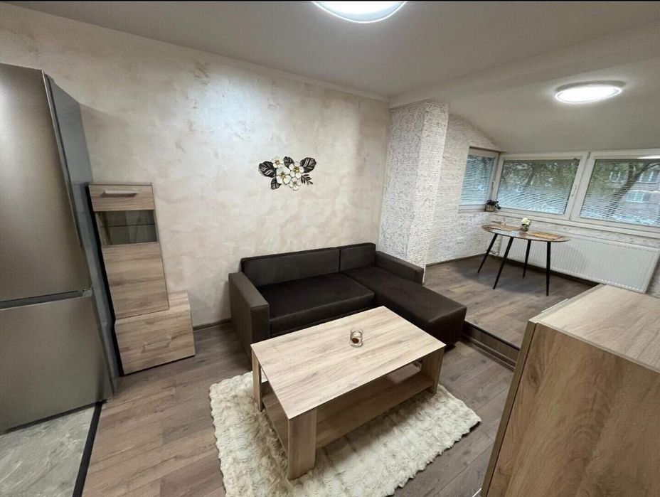 Дава се под наем Тристаен апартамент в София, Банишора - 50 кв.м за 750 € - Снимка #3