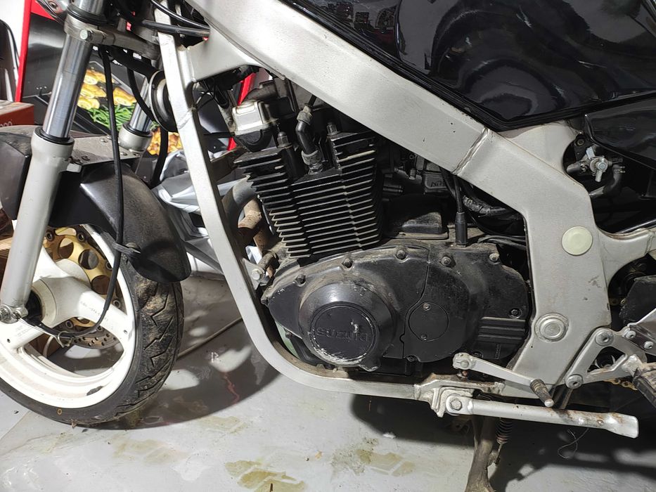 Vand Suzuki GS 500 e
