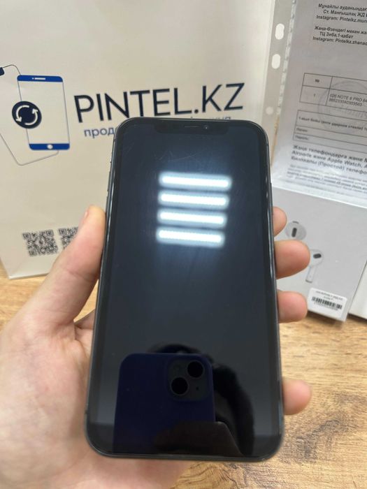 iPhone 11  64 gb