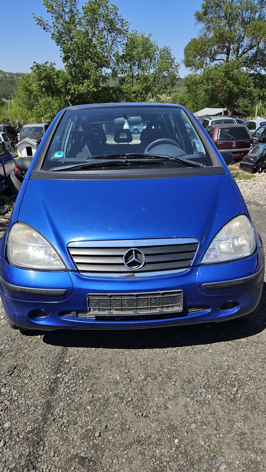 Mercedes A 140 на части