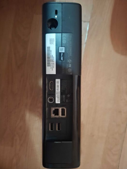 Xbox 360  slim pret negociabil